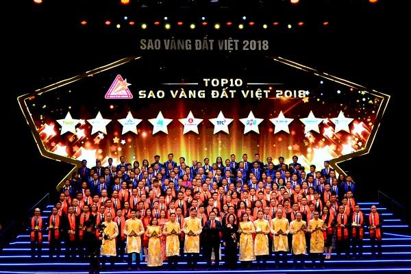 Nội thất Hòa Phát đạt giải Sao Vàng Đất Việt 2018(2)